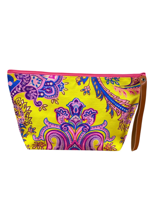 Musk pink paisley on banana yellow clutch